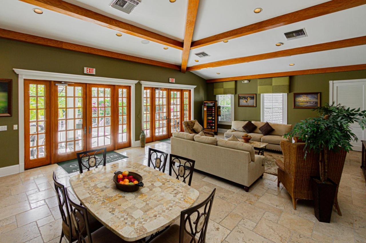 Greenlinks At Lely Luxury White Orchid Fully Renovated Modern 1St Floor 3Bdr Golf Resort Villa North North Naples Kültér fotó