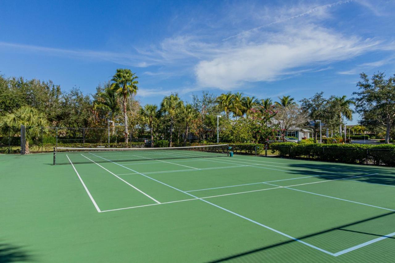 Greenlinks At Lely Luxury White Orchid Fully Renovated Modern 1St Floor 3Bdr Golf Resort Villa North North Naples Kültér fotó