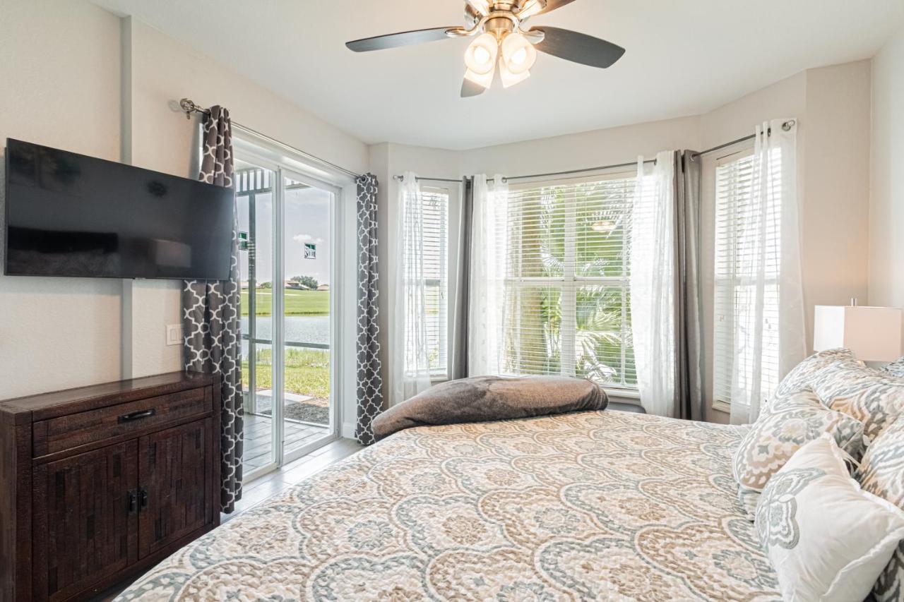Greenlinks At Lely Luxury White Orchid Fully Renovated Modern 1St Floor 3Bdr Golf Resort Villa North North Naples Kültér fotó